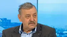 Проф. Тодор Кантарджиев: Най-важното е да продължаваме с ваксините