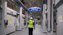 Ford въвежда задължителна ваксинация за служителите си в САЩ