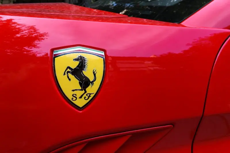 Технологична фирма, създадена от българин, става партньор на Ferrari