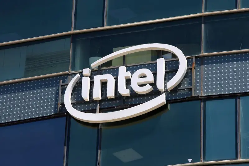 Intel инвестира 7 млрд. долара в нова фабрика в Малайзия