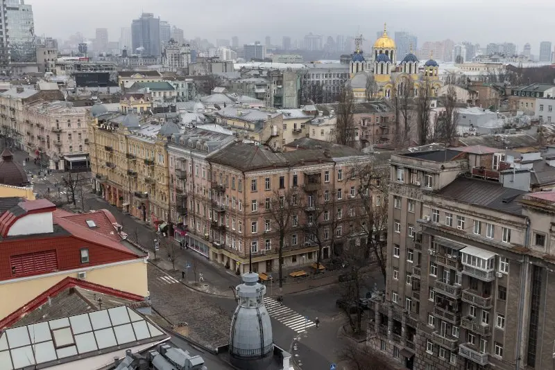 Русия и Украйна съобщават за атаки и първи жертви. ДНР и ЛНР говорят за освобождение