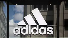 Adidas финализира продажбата на Reebok