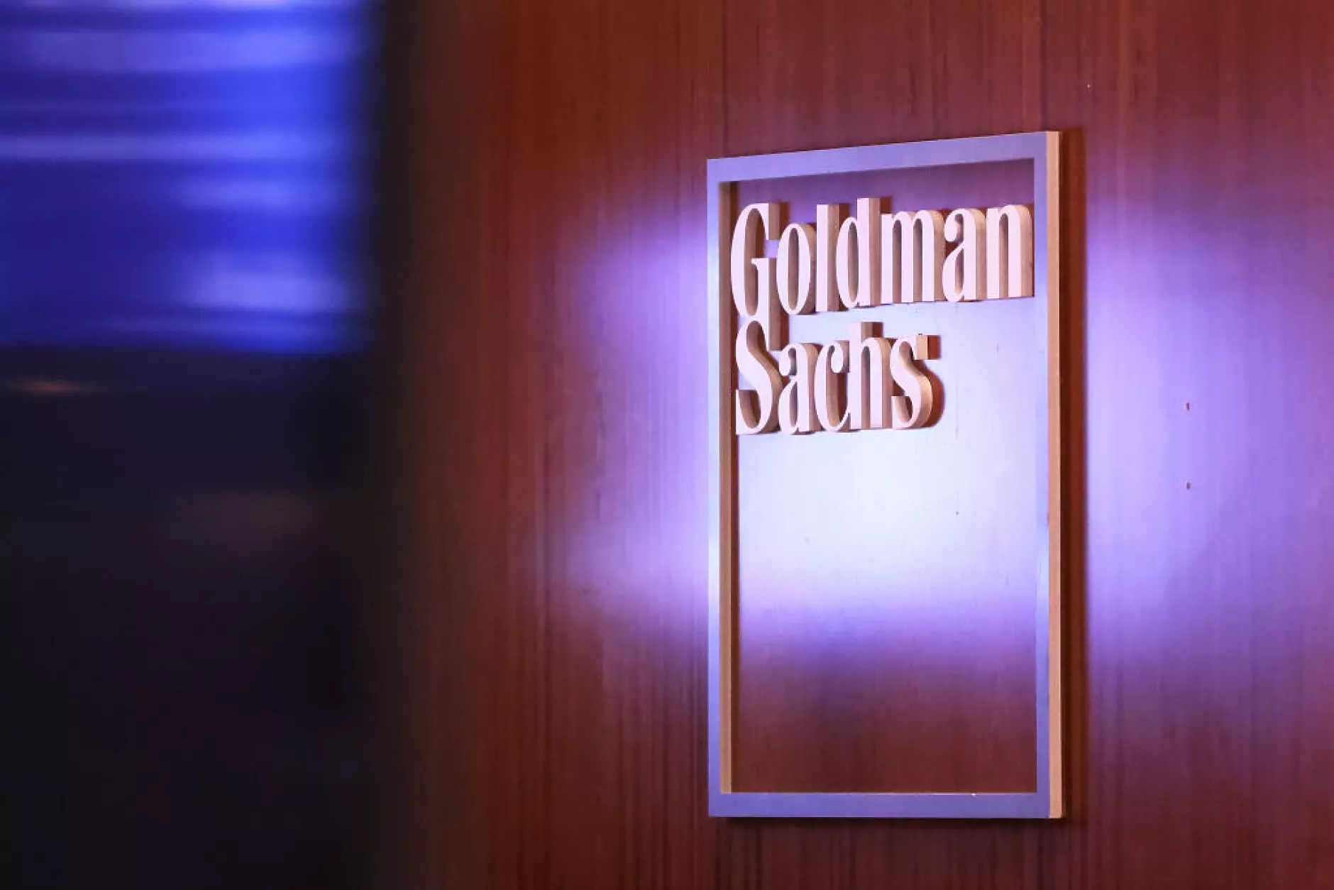 Goldman Sachs ще плати глоба от 4 млн. долара заради подвеждащи стратегии