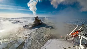 Русия затвори водите на Арктика за чужди военни кораби и подводници