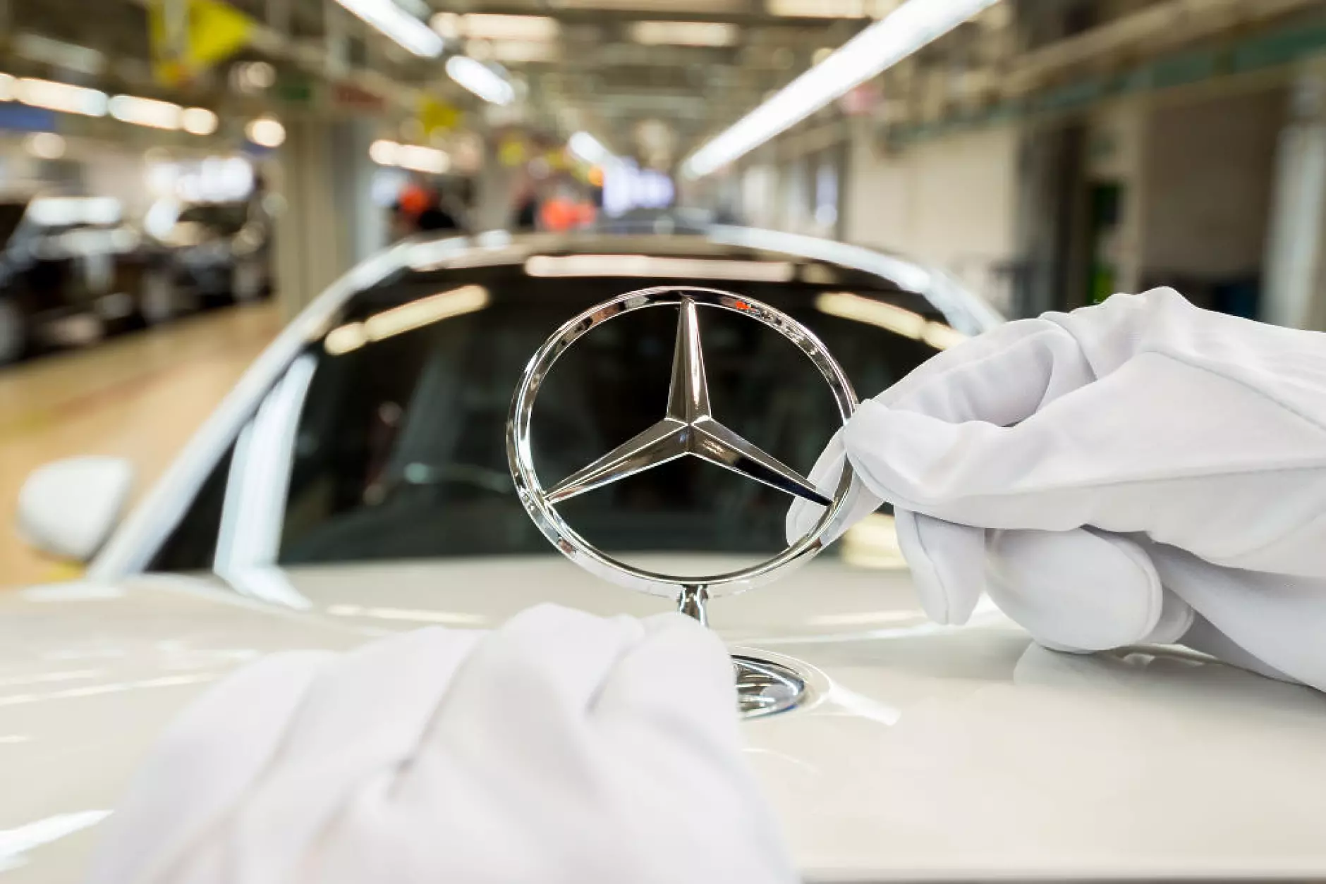 Mercedes ще увеличи производството на електродвигатели до 1 милион броя