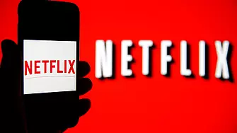 Netflix търси стюардеси, предлага космически заплати