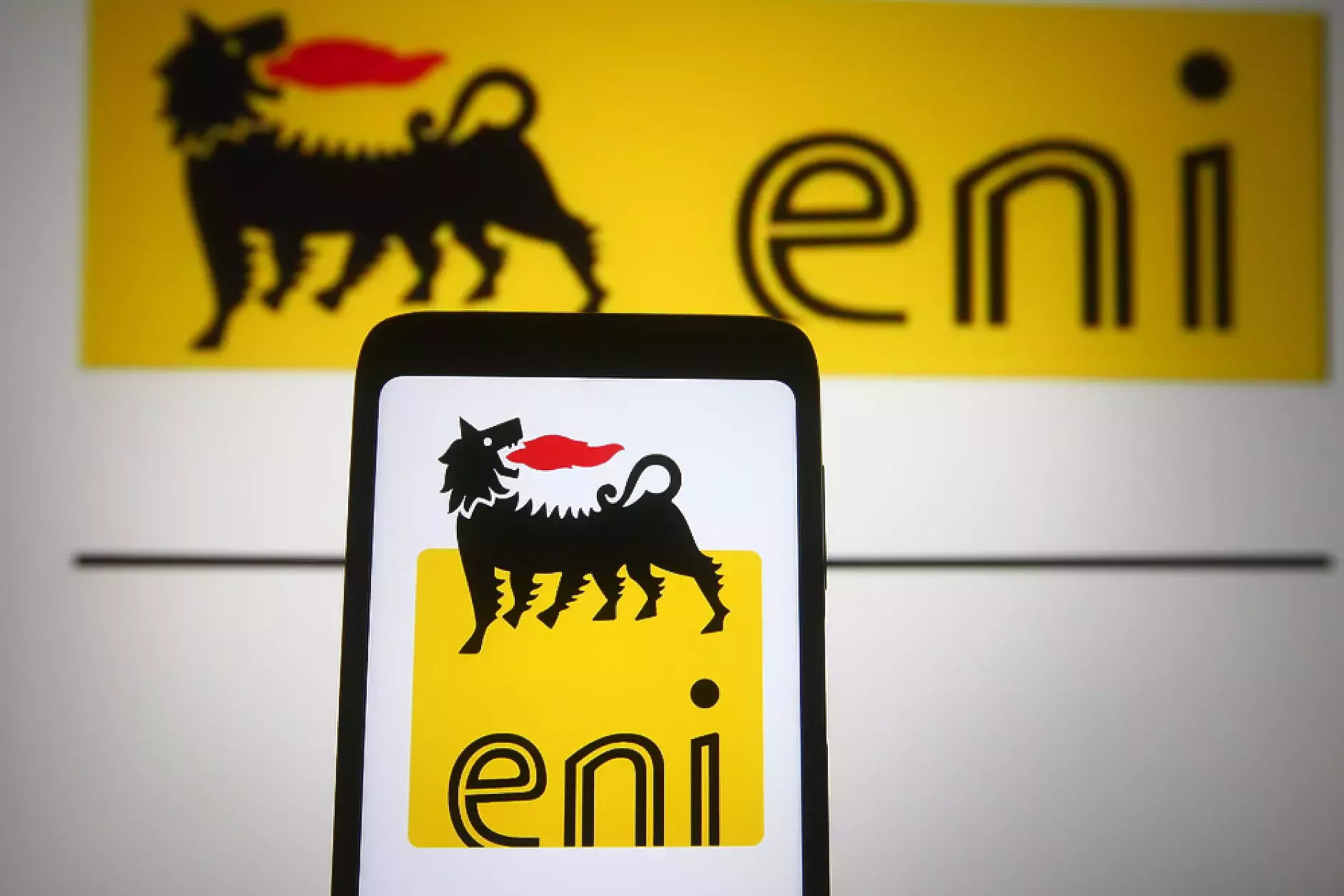 Eni съобщи за значително откритие на природен газ в акваторията на Египет в Средиземно море