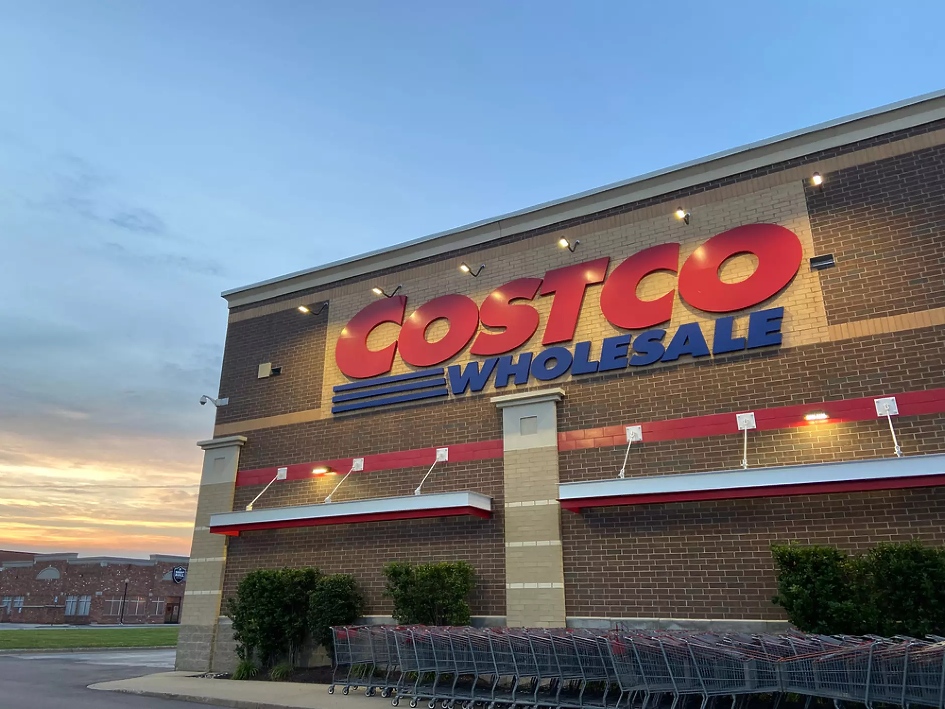 Costco пусна нова програма за изкупуване на акции за $4 млрд.