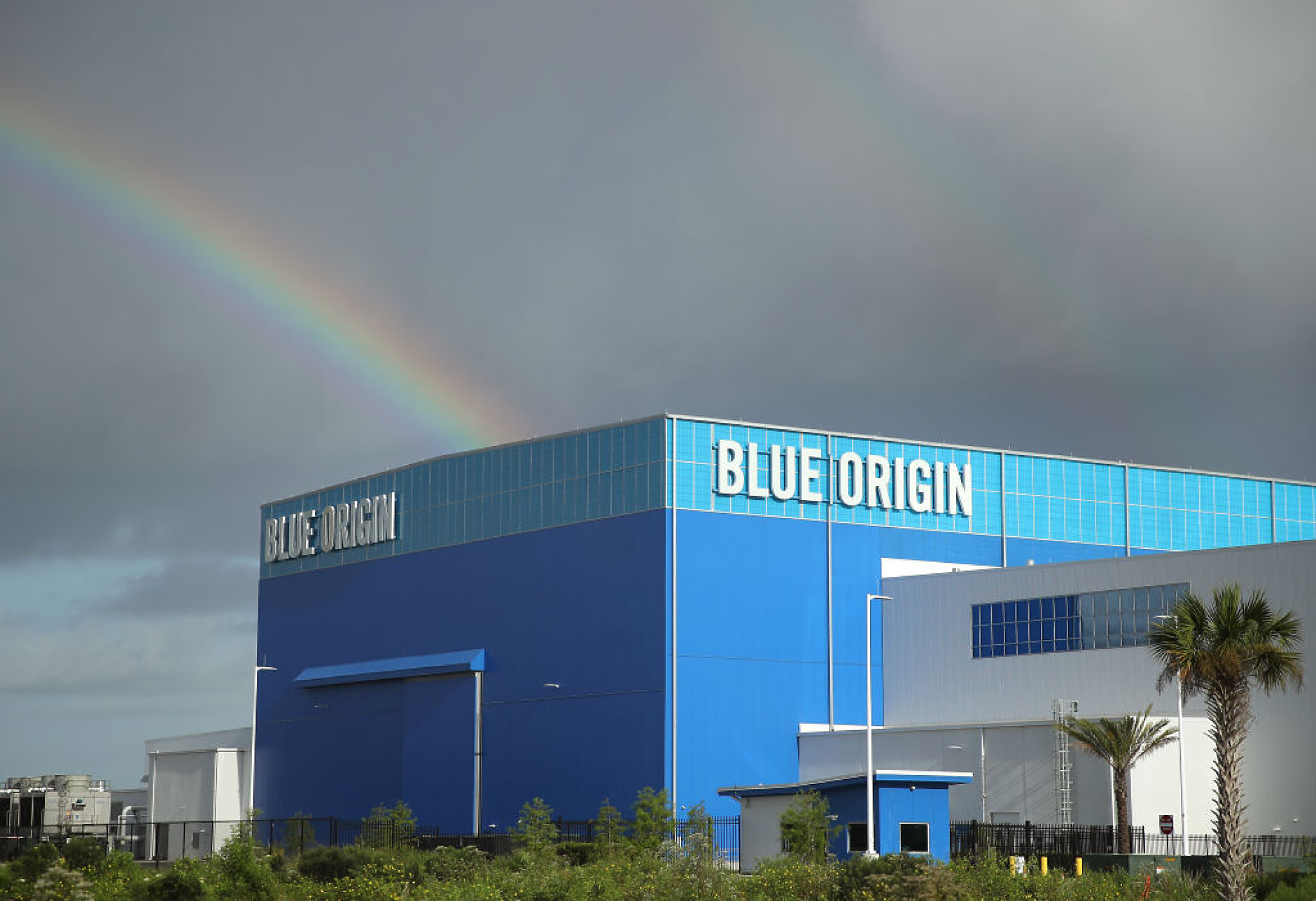 НАСА ще използва ракета на Blue Origin за мисия около Марс