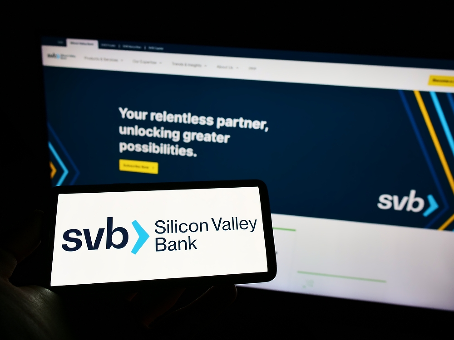 Два инвестиционни фонда с интерес към активи на Silicon Valley Bank