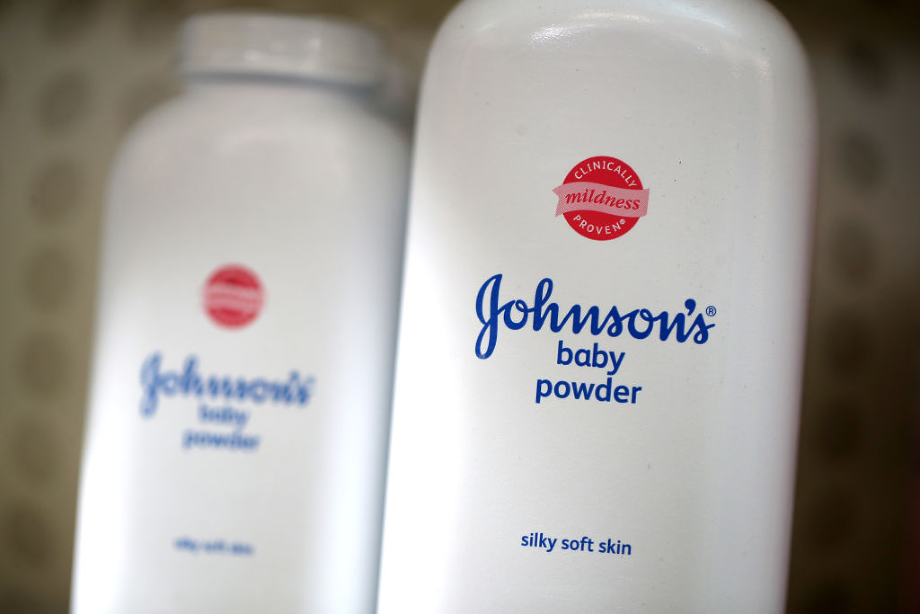 Johnson & Johnson предлага близо 9 млрд. долара за уреждане на десетки хиляди дела