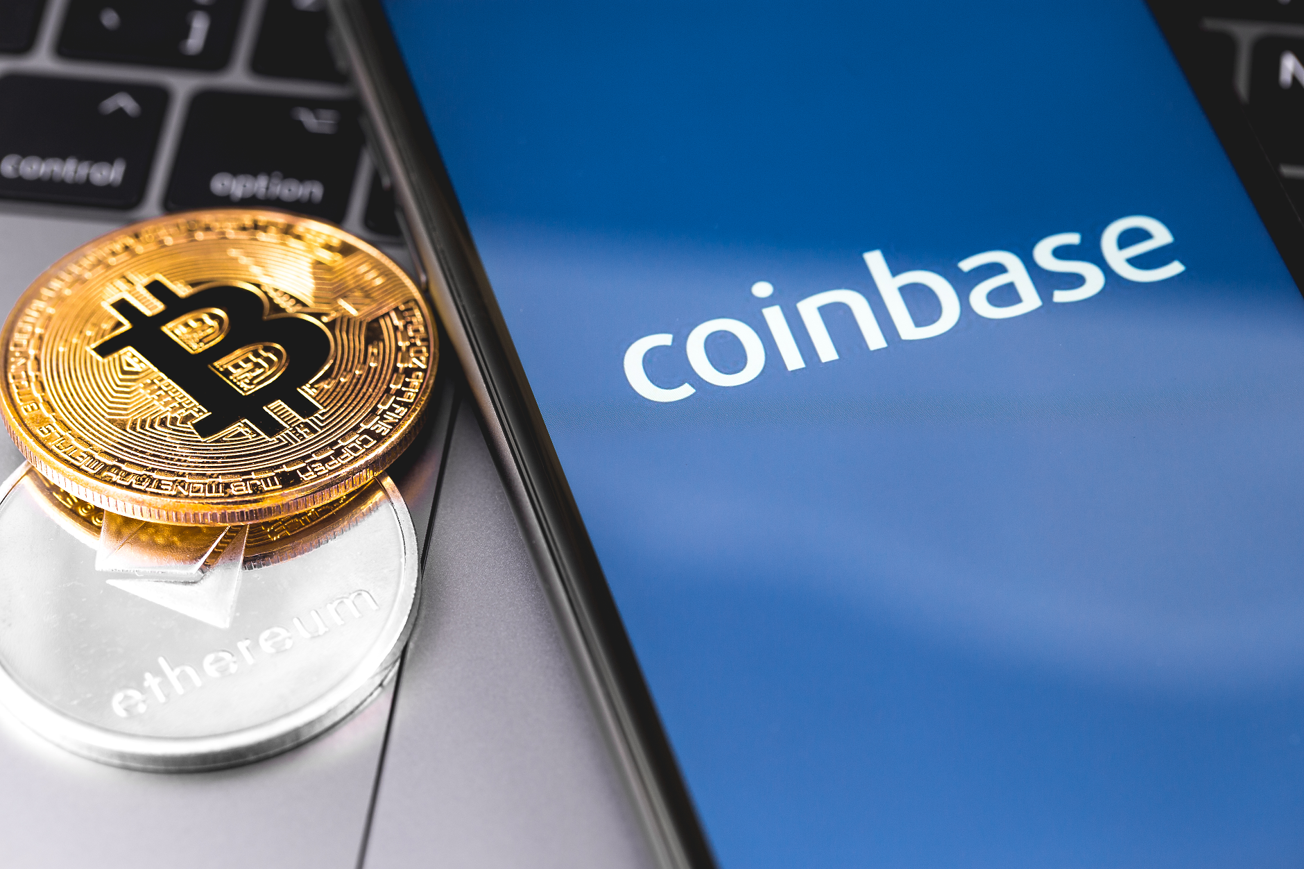 Преди да заведе дело срещу Coinbase, SEC е поискал от платформата да търгува само с биткойни