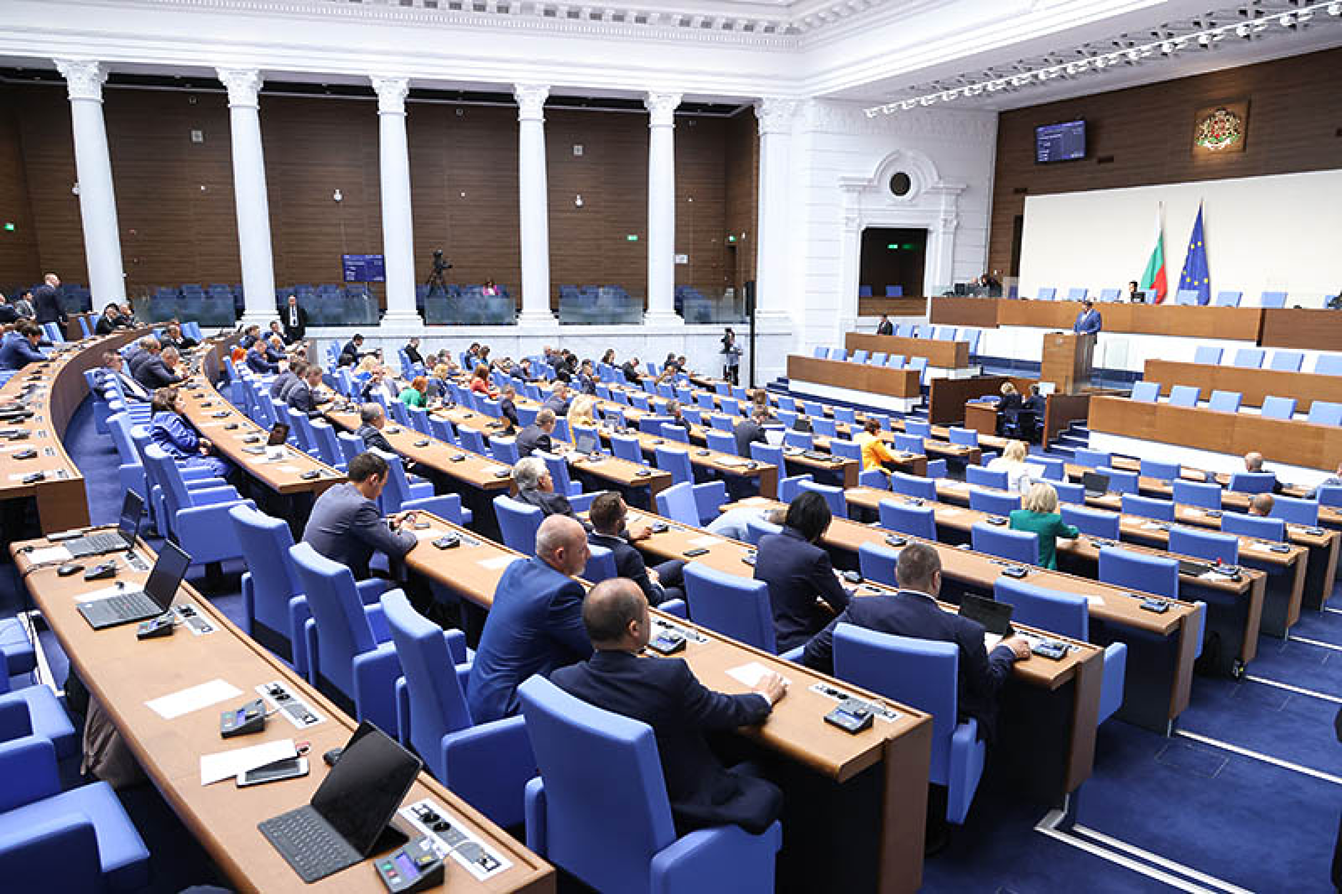 Парламентът отхвърли ветото на президента върху промените в Закона за енергетиката