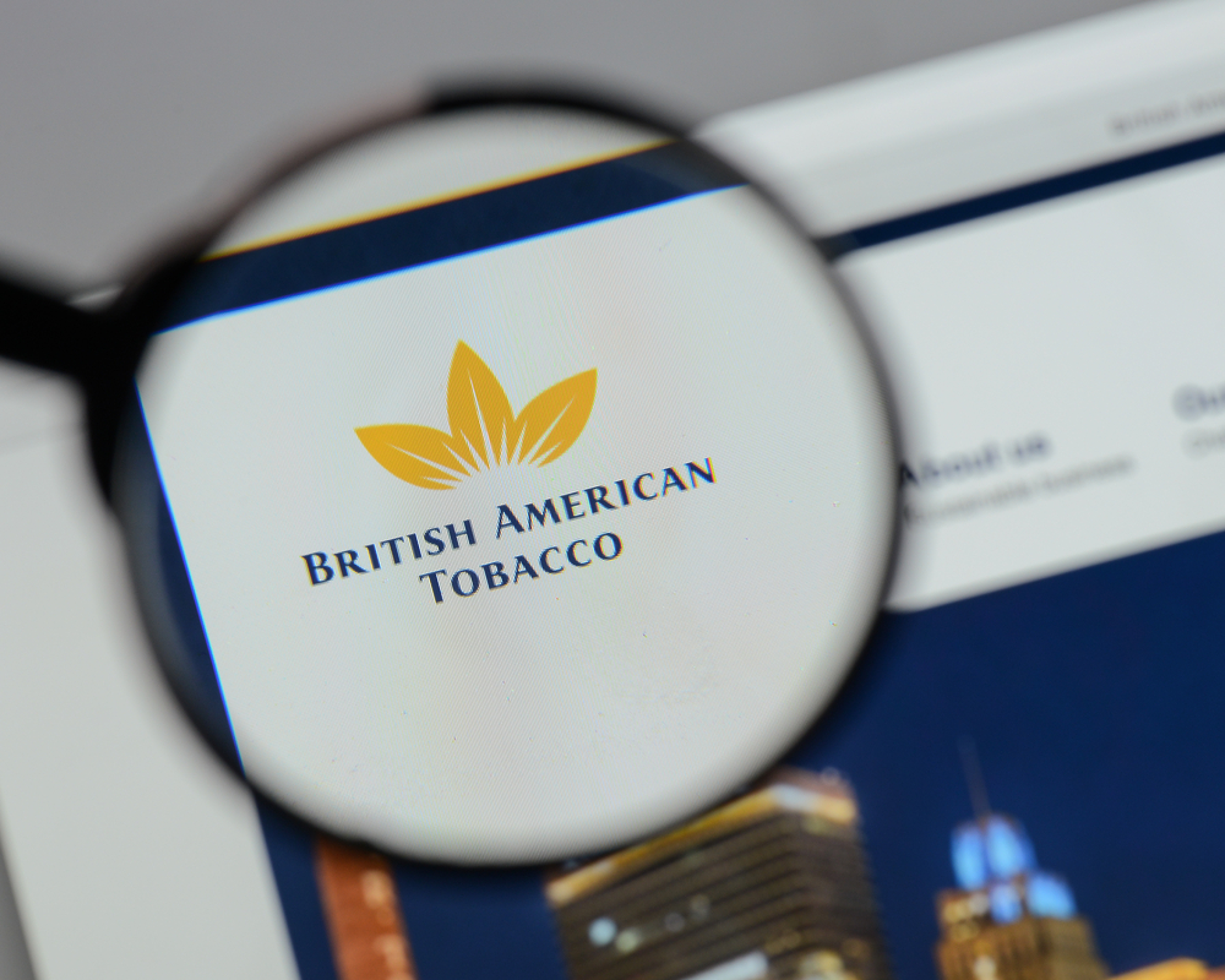 British American Tobacco  отписа $315 млрд.  заради обезценка на марки цигари в САЩ 