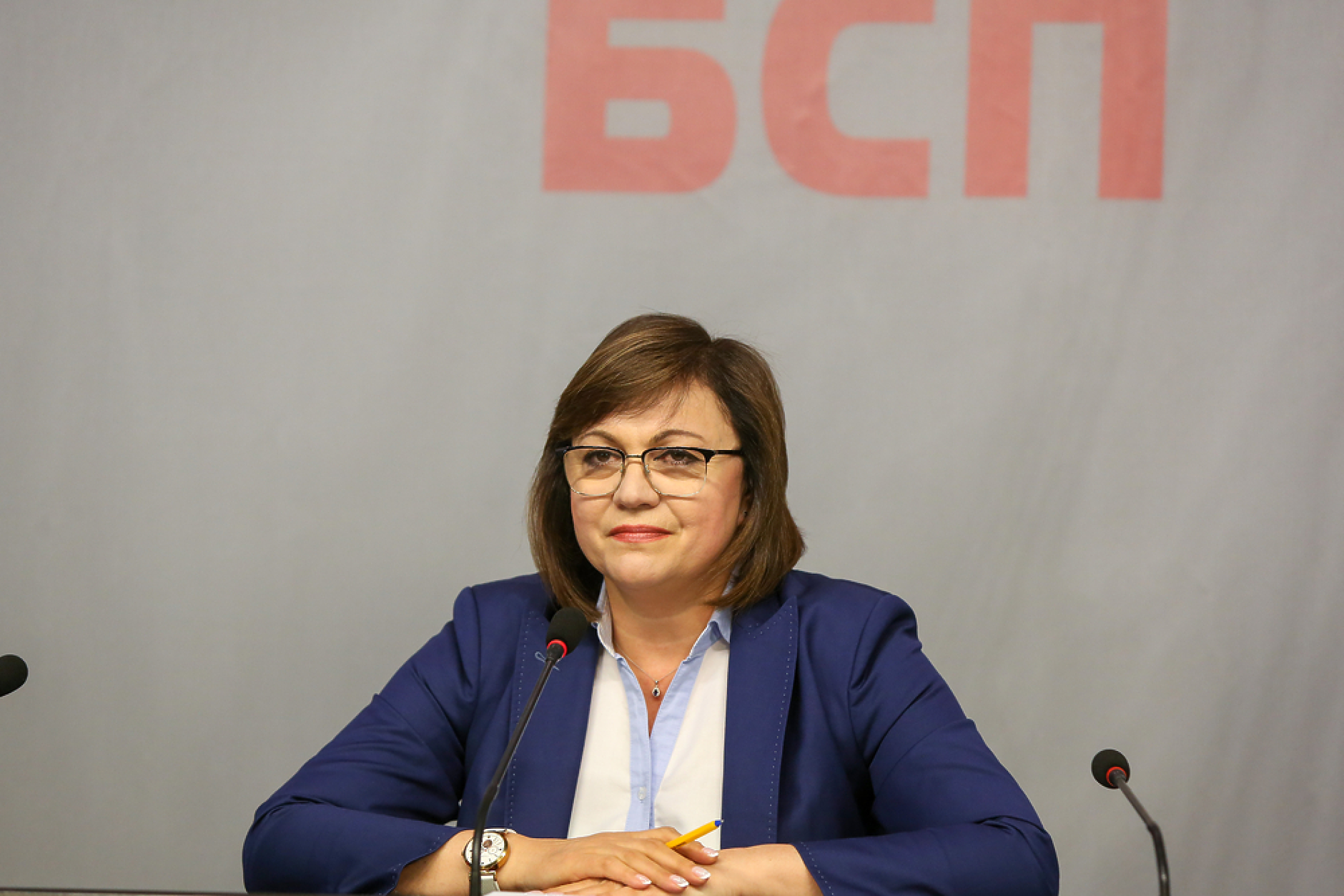 Нинова: Управлява ни едно от най-антиевропейските правителства, които сме имали