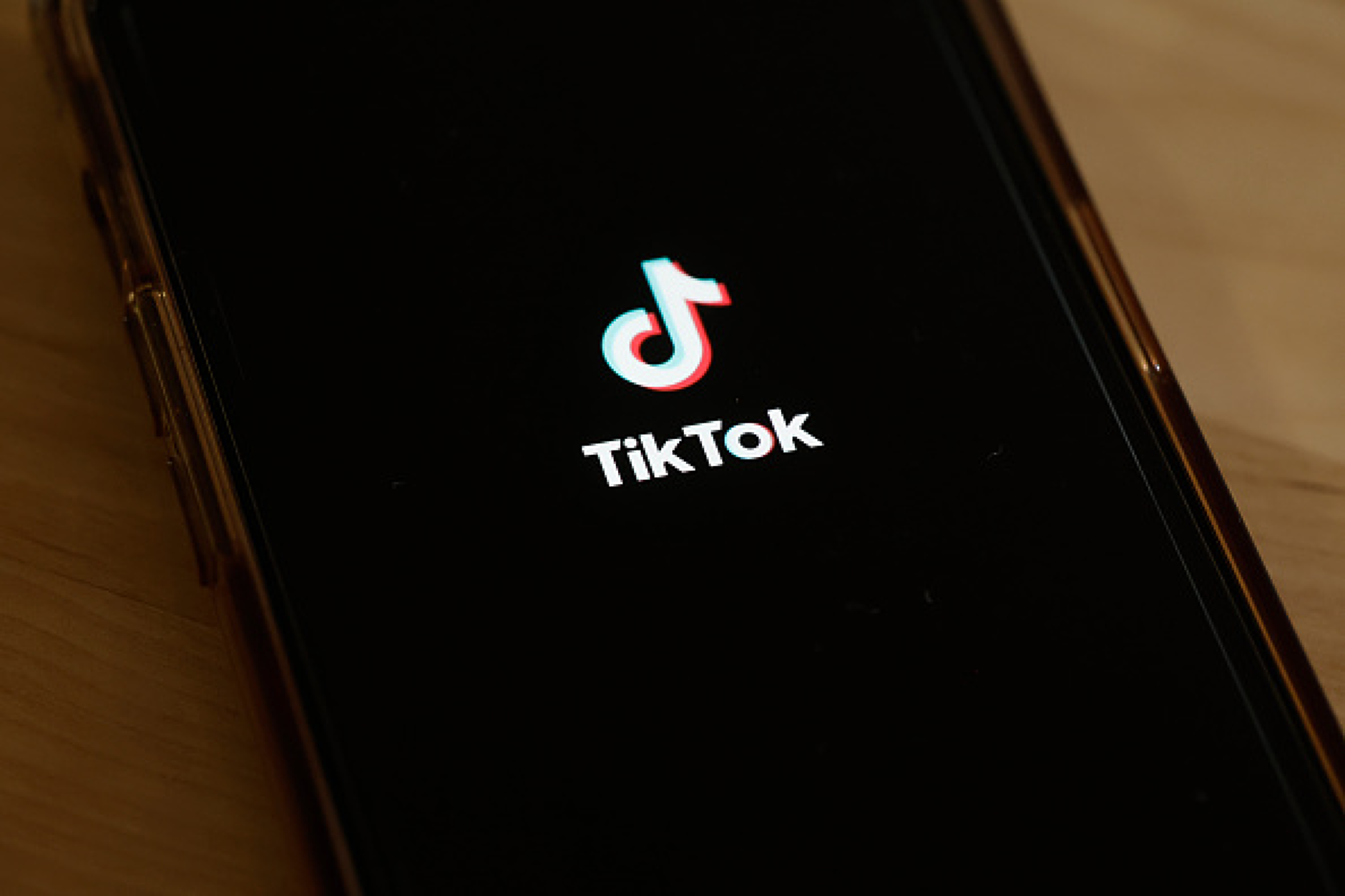 Канадски бизнесмен и милионер иска да купи TikTok с 90% отстъпка