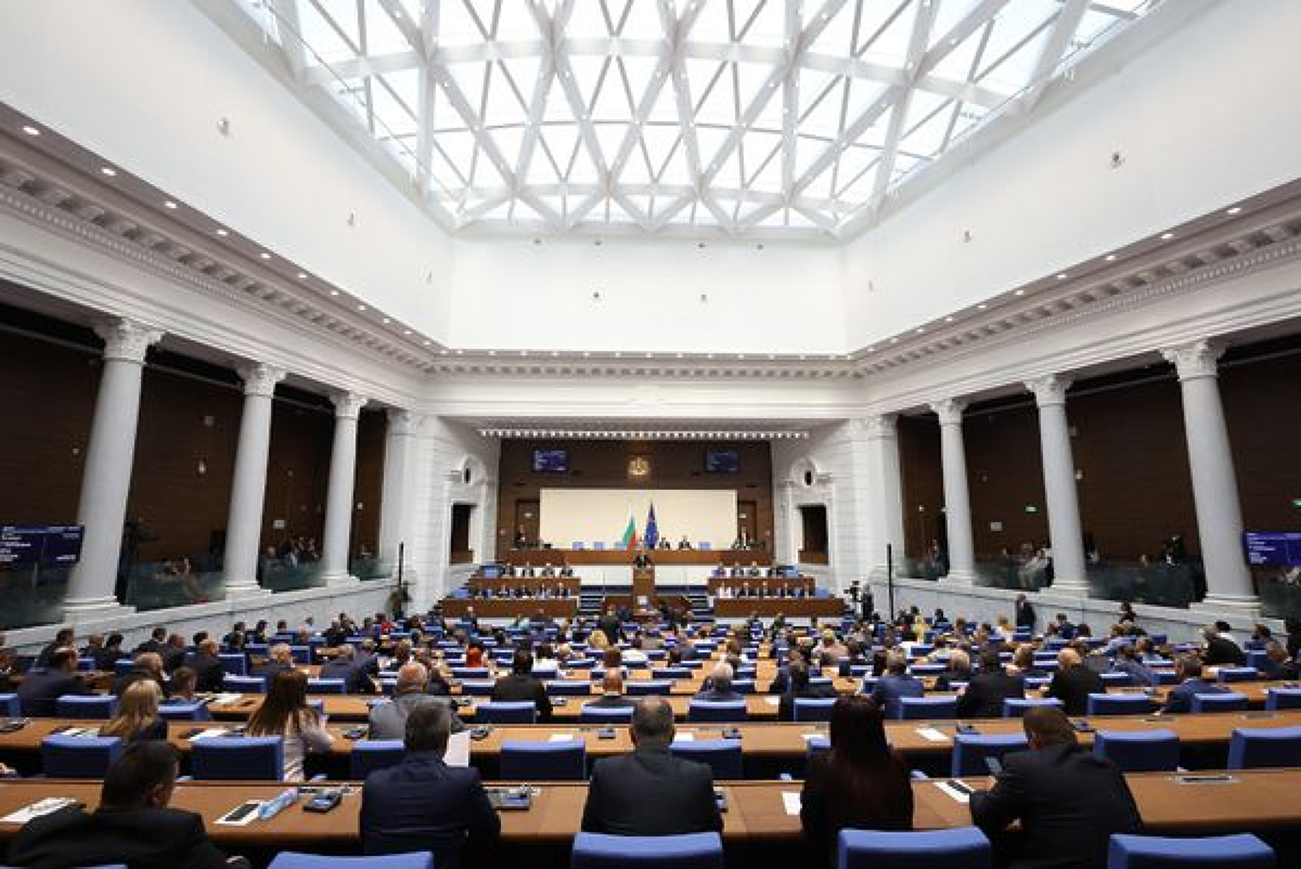 Парламентът забрани да се разпределя дивидент от печалбата на БЕХ