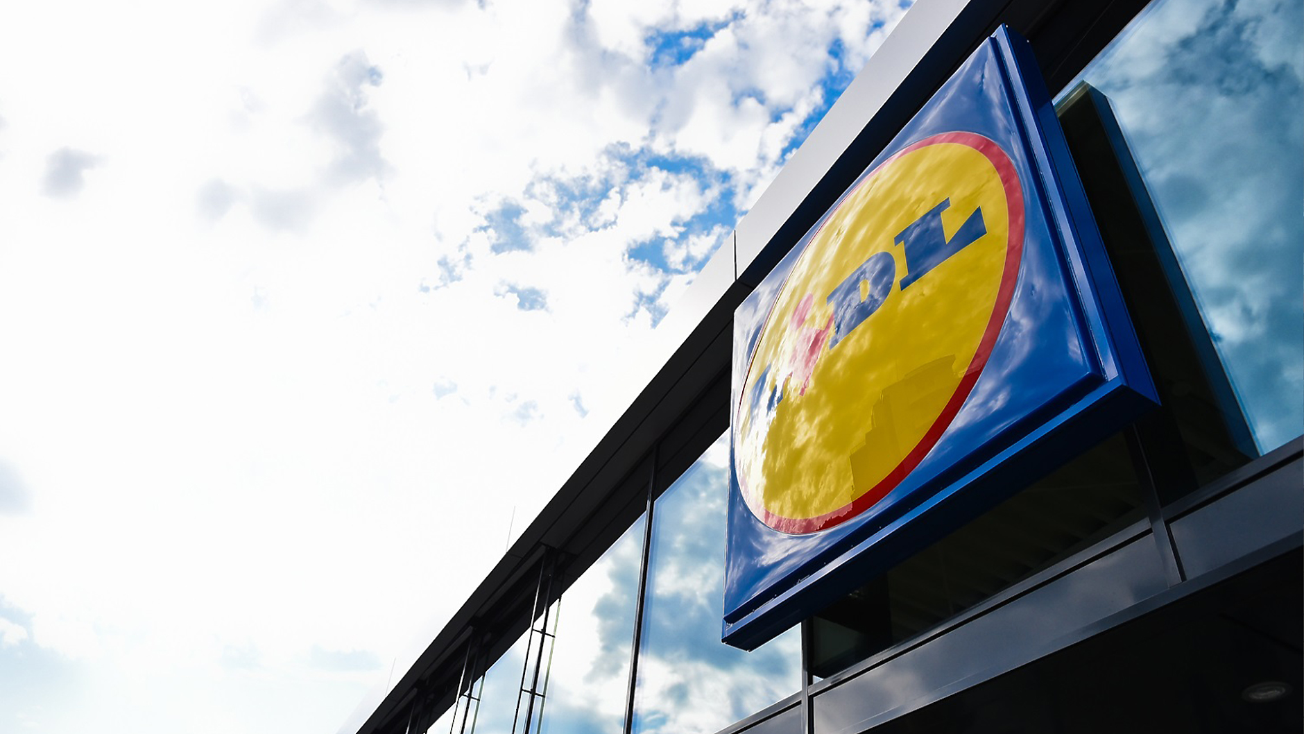 Lidl отваря първия си аутлет за нехранителни стоки  