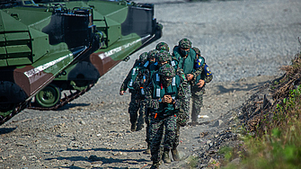 Руски и американски военни делят заедно една база в Нигер