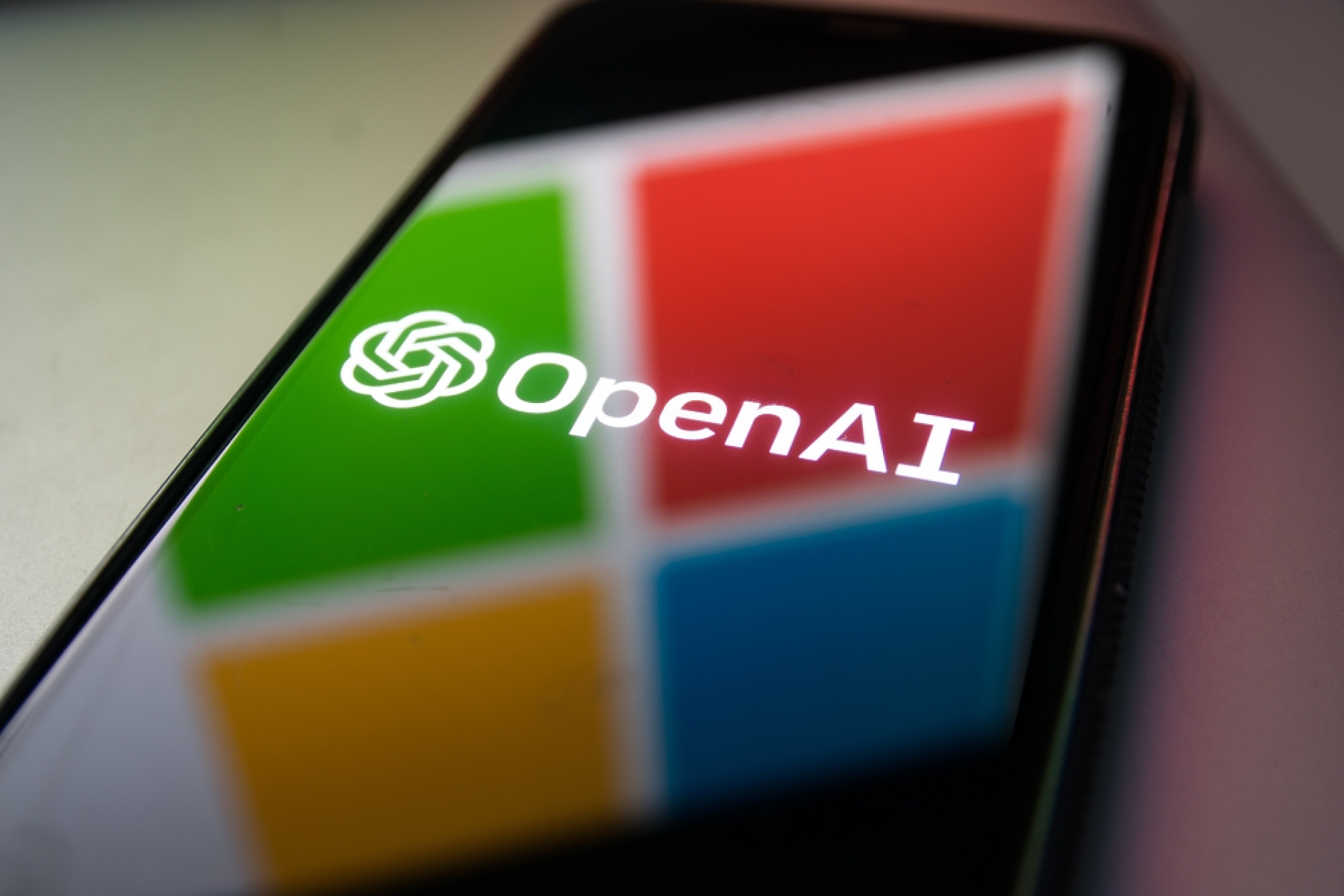 OpenAI планира да представи базирана на ИИ интернет търсачка, конкурираща Google