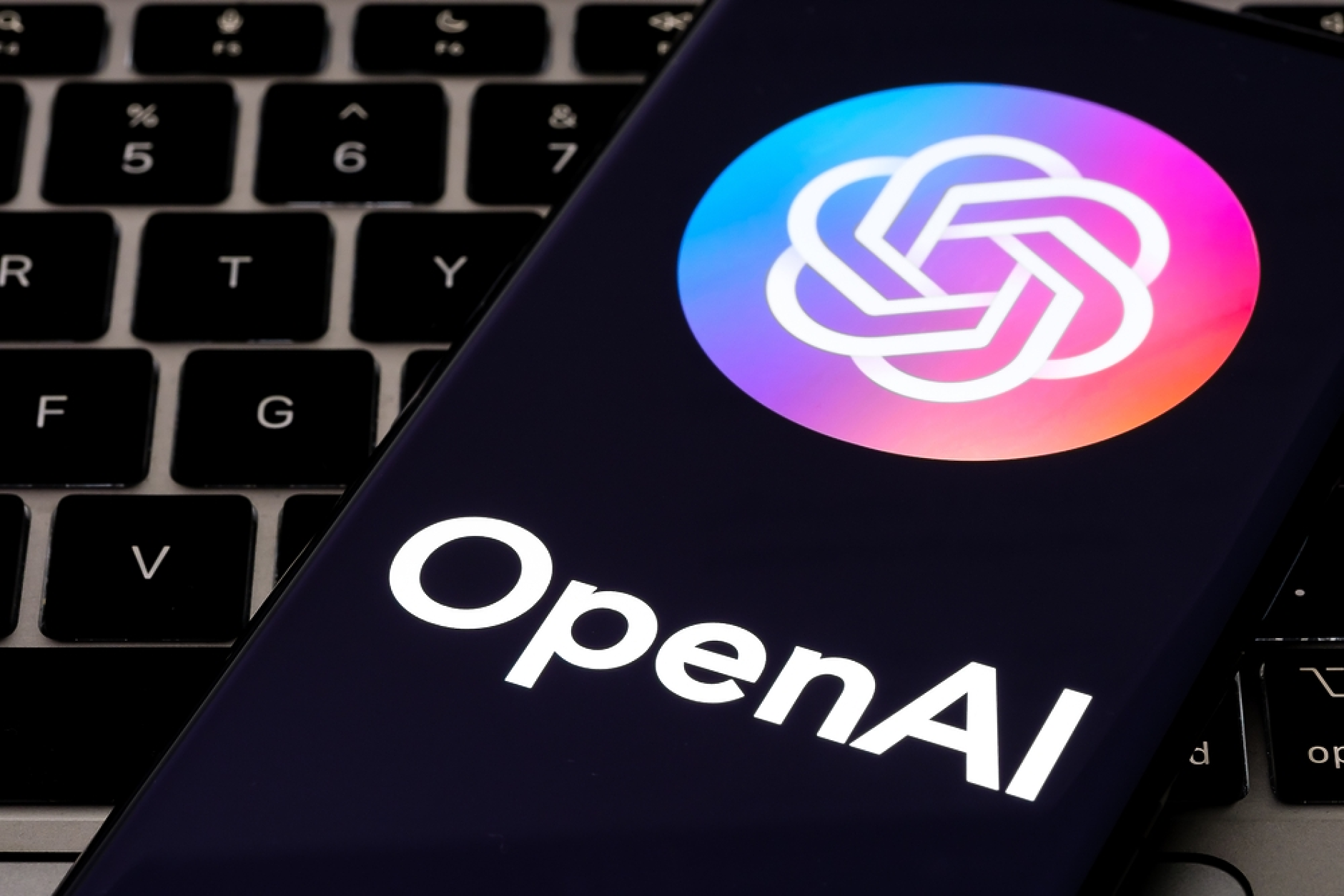 OpenAI изкупи архивите на най-големите вестници в САЩ, за да подобри изкуствения интелект