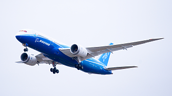 Boeing разследва нов проблем със самолетите 787 Dreamliner