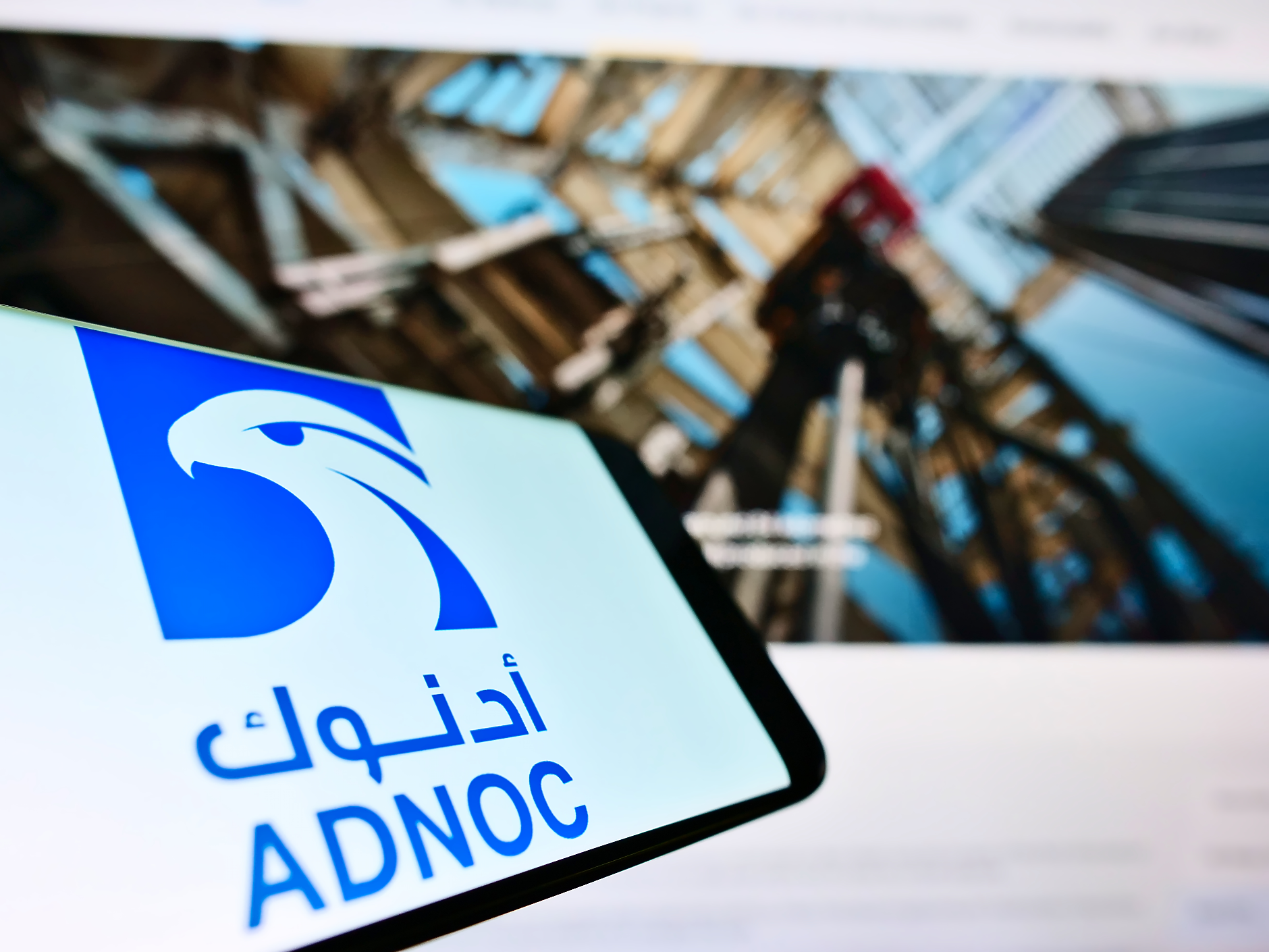 Петролният гигант ADNOC поръча танкери за втечнен газ на стойност 2,5 млрд. долара 