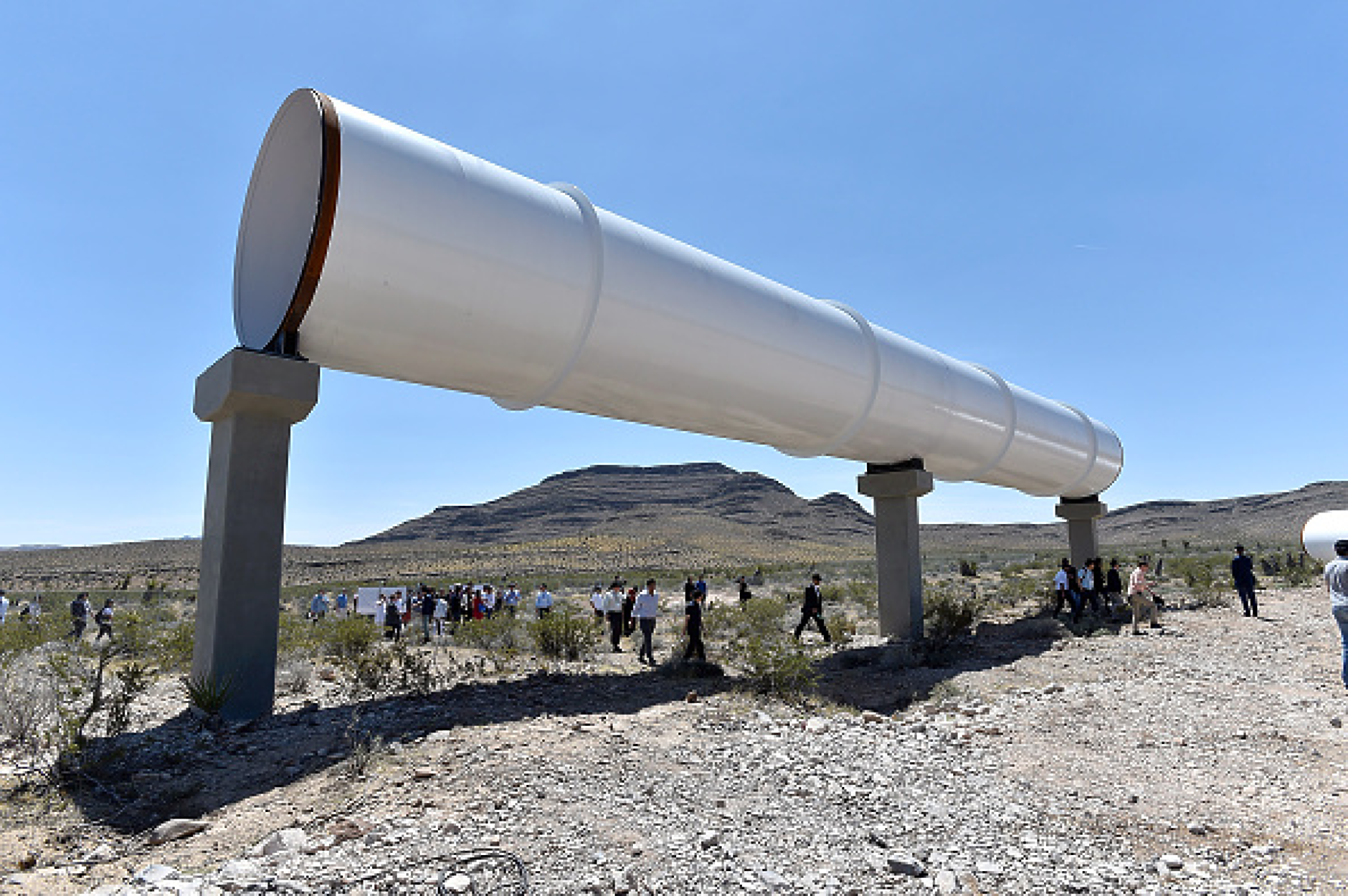 Нидерландия пусна в тестов режим високоскоростният вакуумен влак Hyperloop 