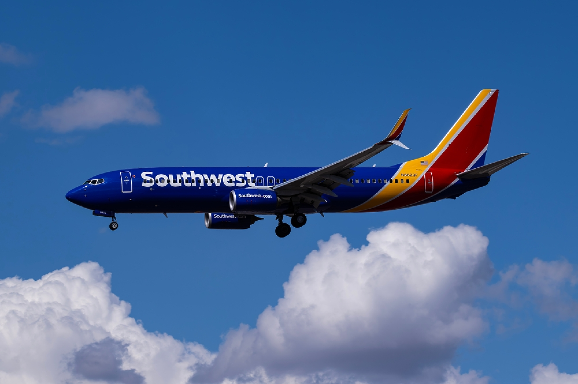 Southwest Airlines предупреди служителите си, че предстоят „трудни решения“