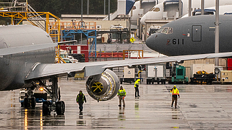 Boeing получава съживителна поръчка за 2,4 млрд. долара