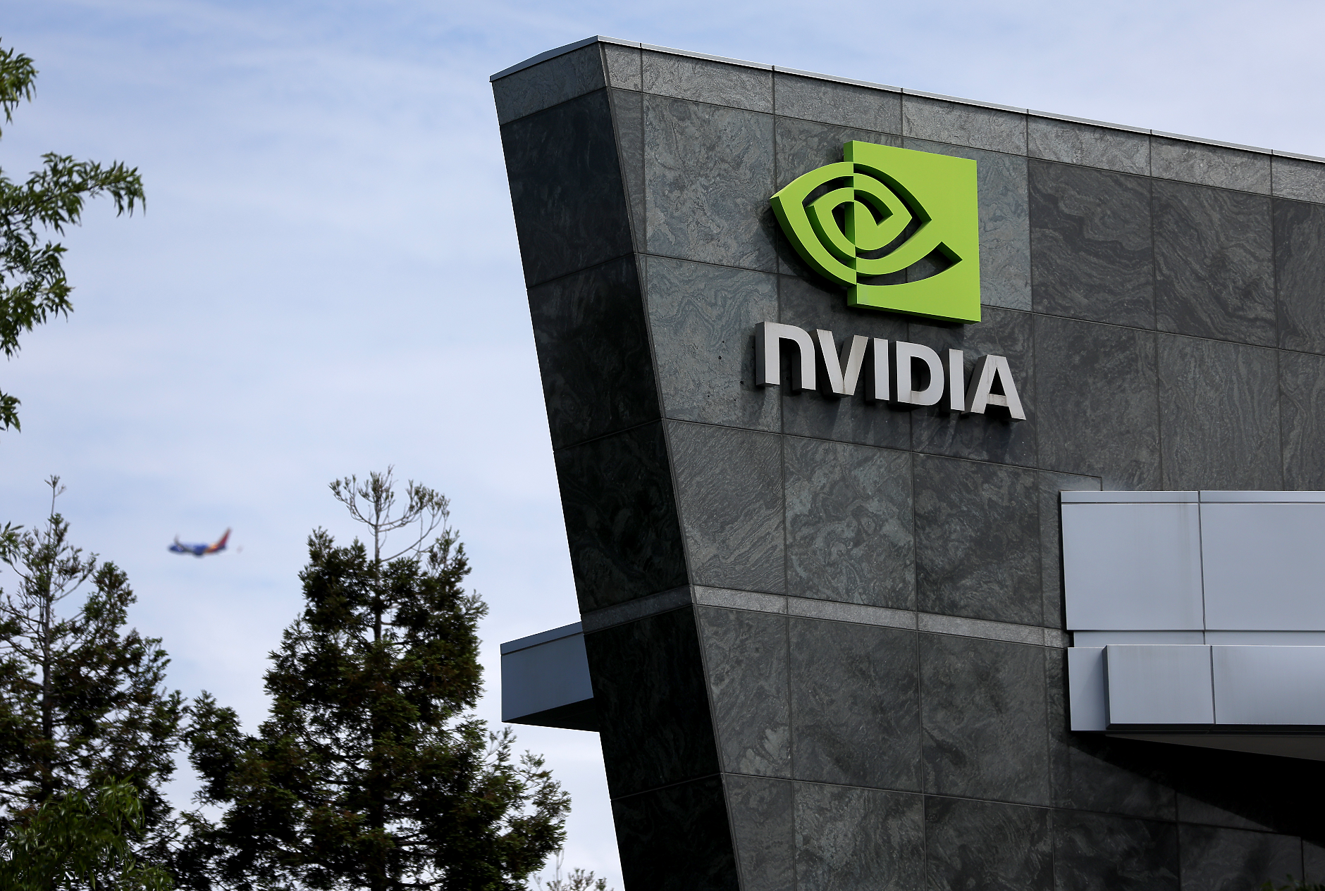 Китай погна Nvidia за потенциални нарушения на антимонополния закон