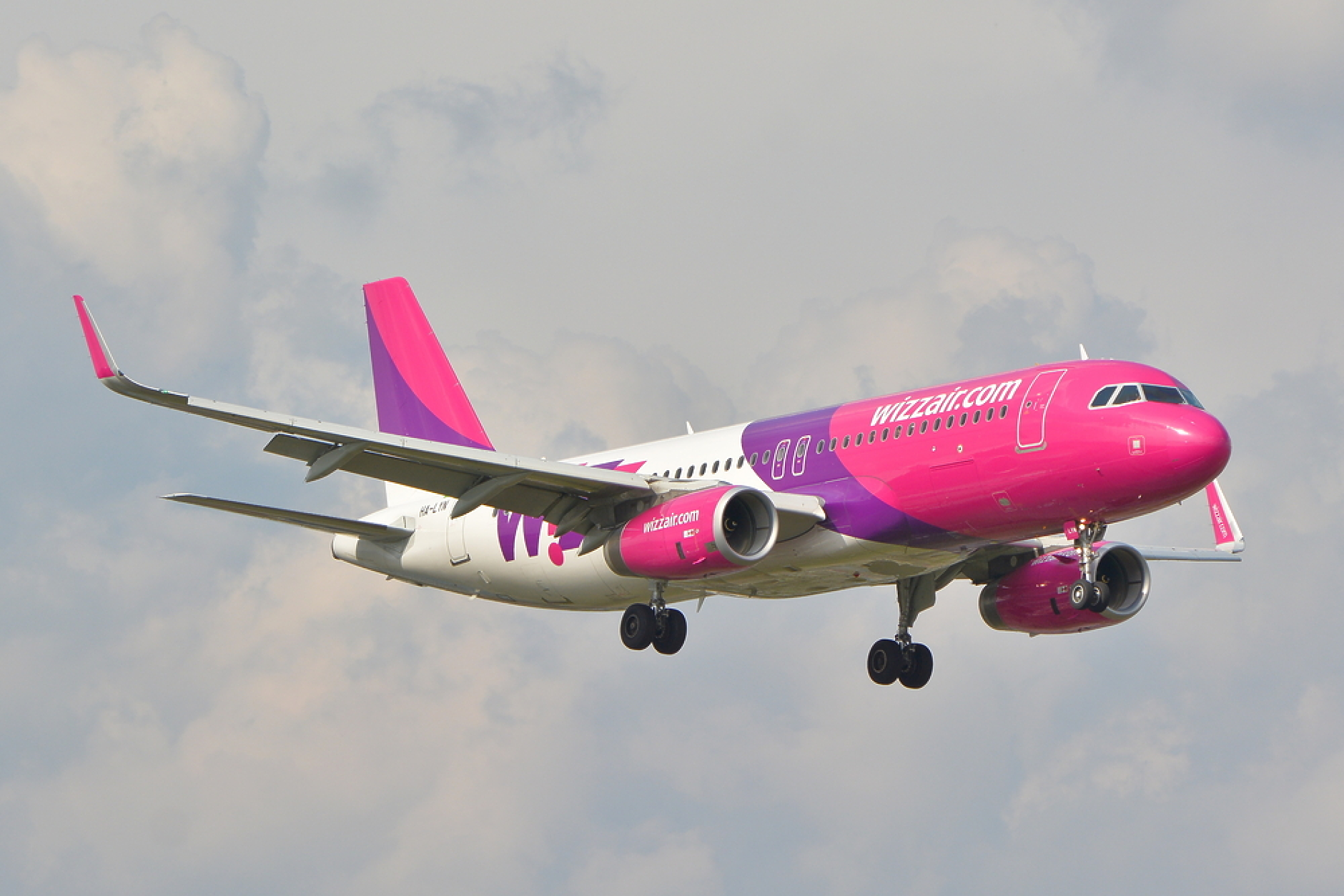 Wizz Air няма да  може да разчита на 40  от самолетите си заради проблеми с двигателите 