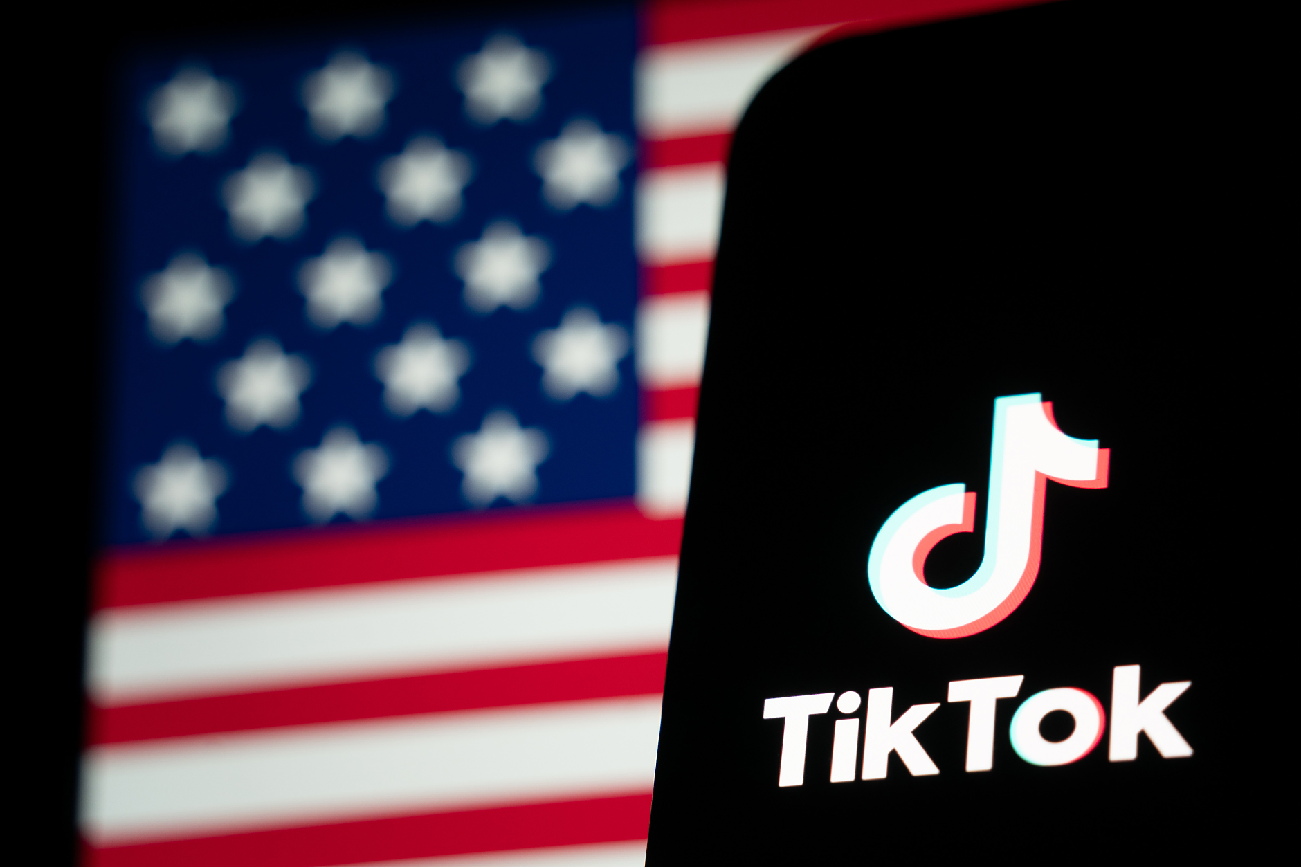 TikTok ще позволи на потребителите на Android в САЩ да изтеглят приложение чрез своя уебсайт