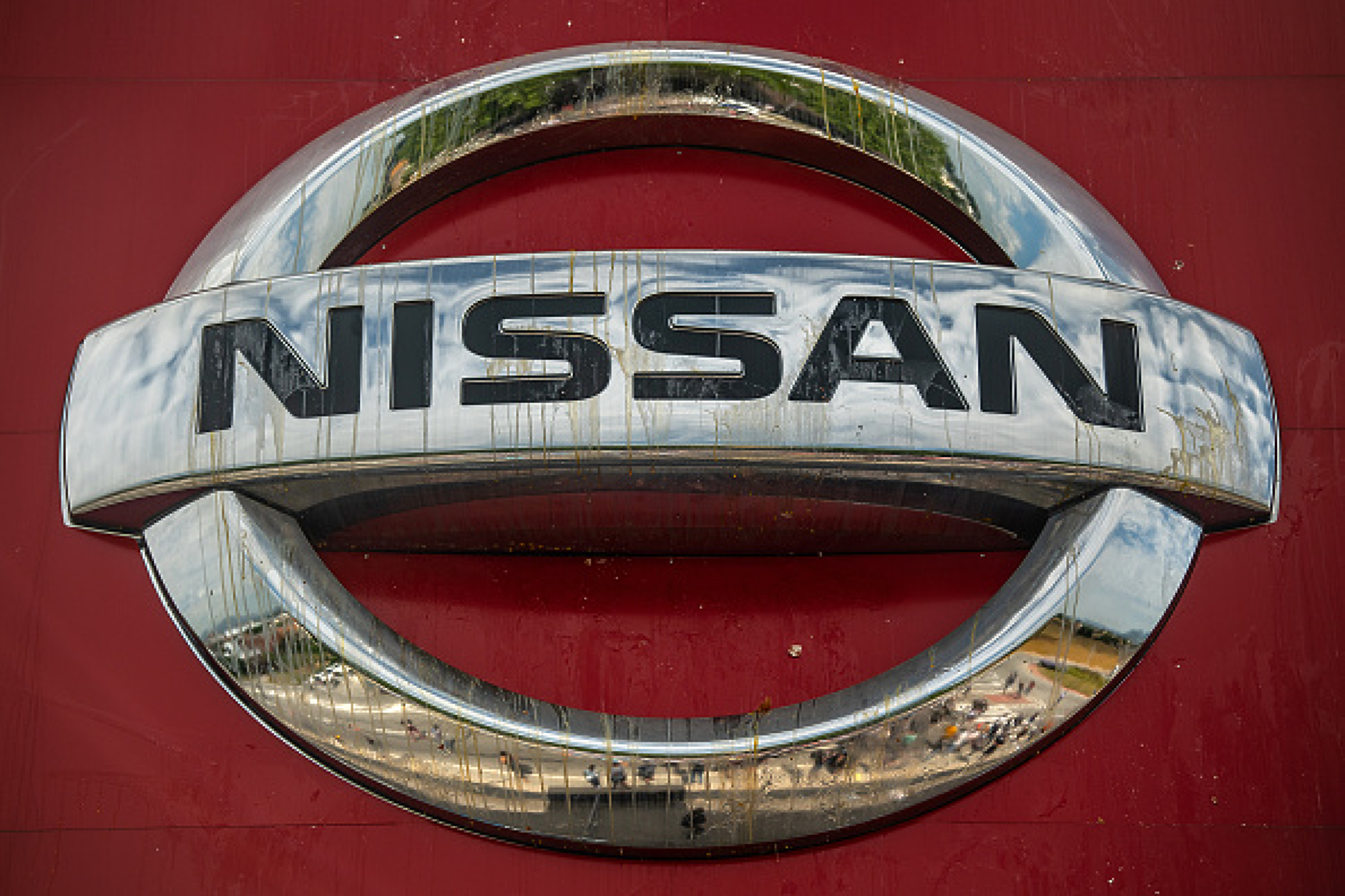 Fitch Ratings понижи рейтинга на Nissan до „боклук“ 