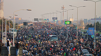 Сърбия: Протест, политика и пат 